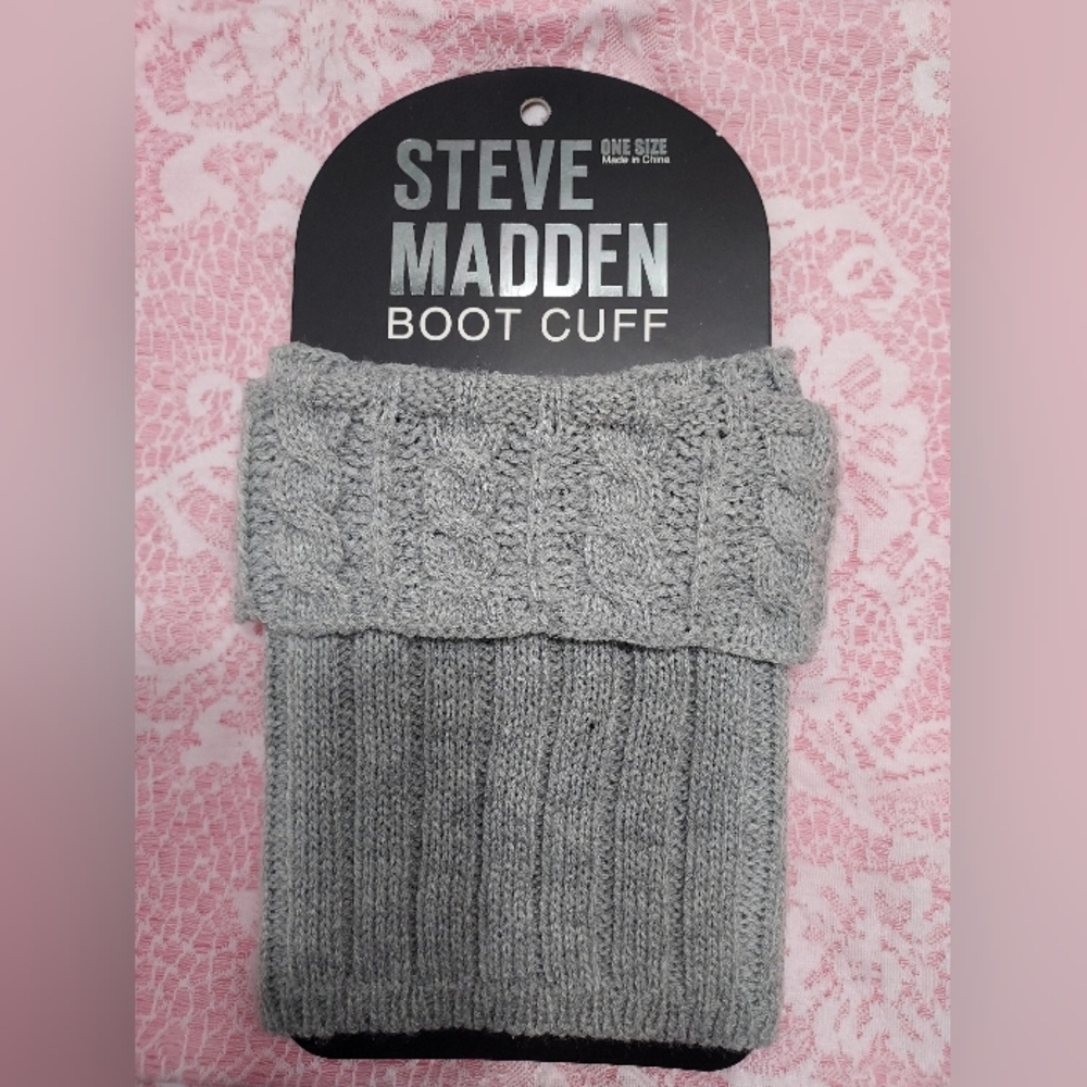 Steve Madden Light Gray Knit Boot Cuff